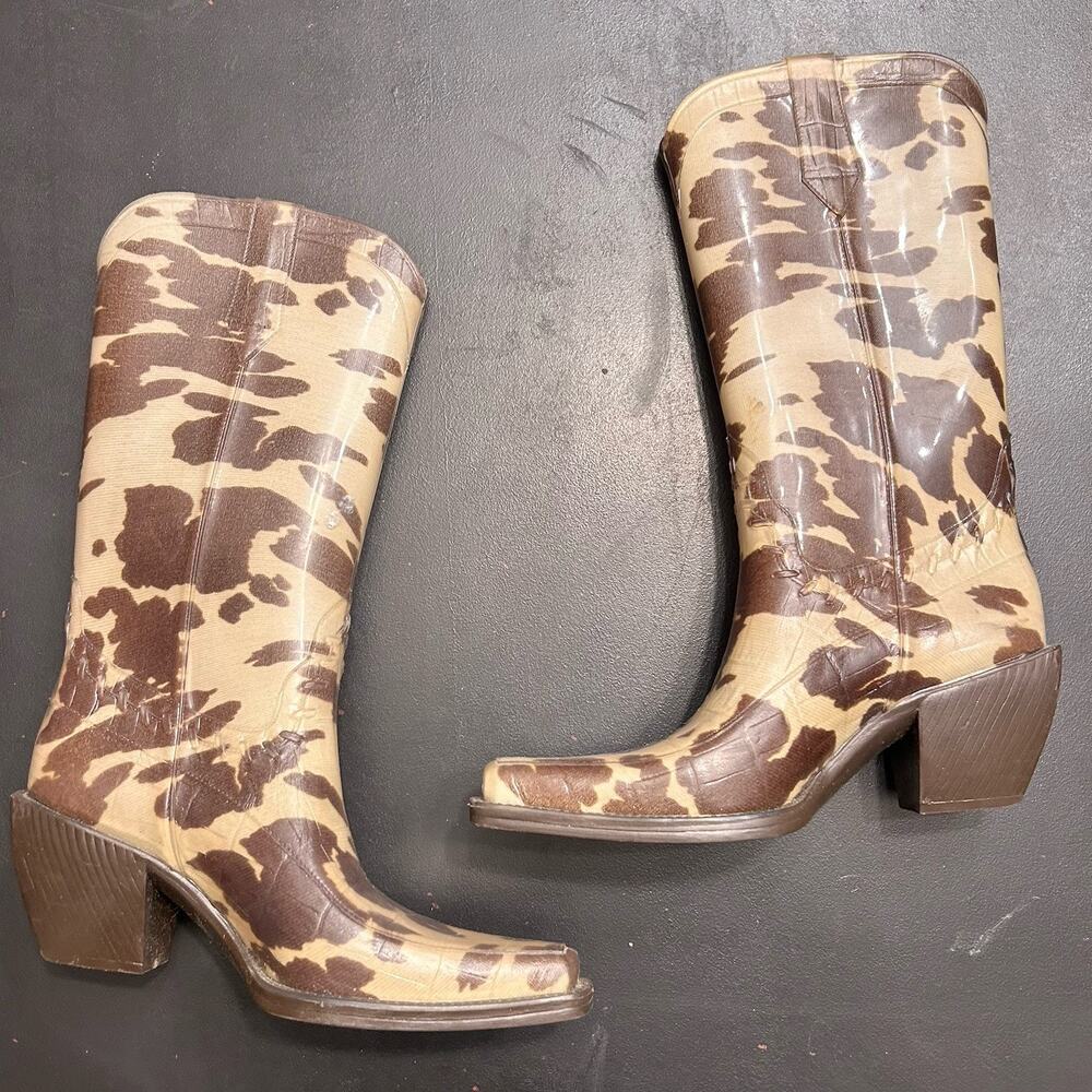 Donald J Pliner Cow Hide Rain Boots! SO CUTE Perfect for Spring! Size 8 - Picture 4 of 4